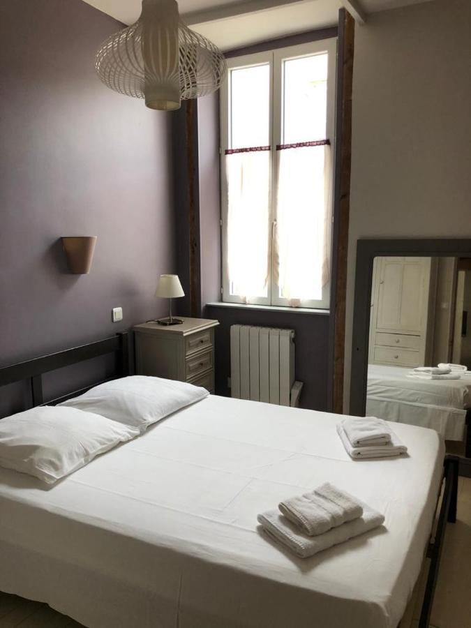 Апартаменты Cosy Flat Market Ла-Рошель Экстерьер фото